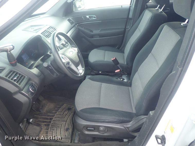 image for item DE0678 2014 Ford Explorer Police Interceptor  SUV