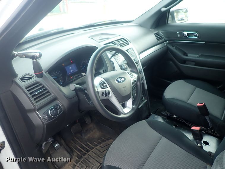 image for item DE0678 2014 Ford Explorer Police Interceptor  SUV