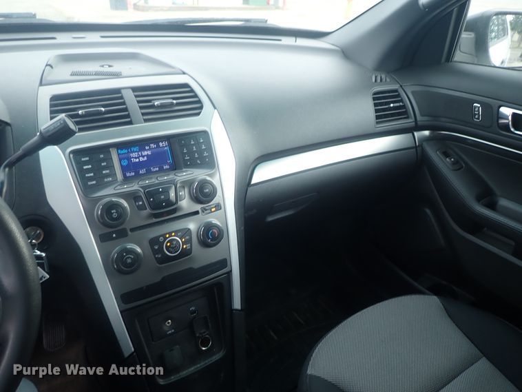 image for item DE0678 2014 Ford Explorer Police Interceptor  SUV