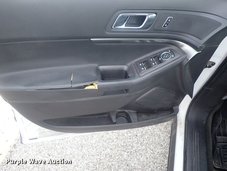 image for item DE0680 2015 Ford Explorer Police Interceptor  SUV