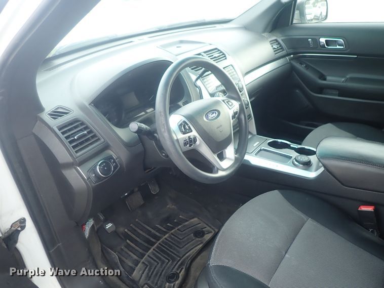 image for item DE0680 2015 Ford Explorer Police Interceptor  SUV