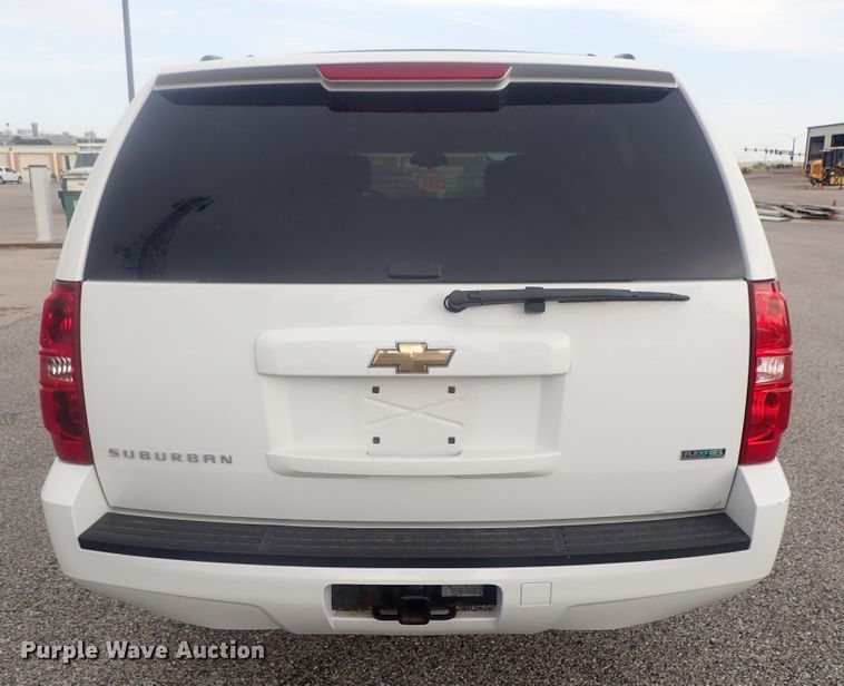 image for item DE0681 2011 Chevrolet Suburban 1500  SUV