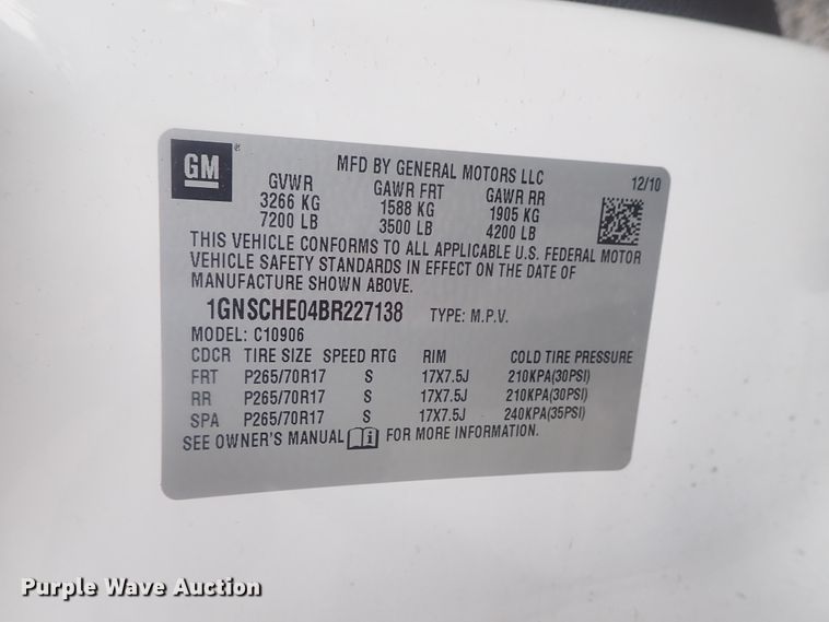 image for item DE0681 2011 Chevrolet Suburban 1500  SUV