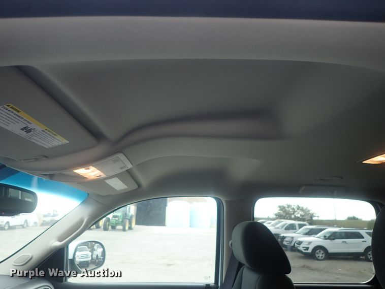 image for item DE0681 2011 Chevrolet Suburban 1500  SUV