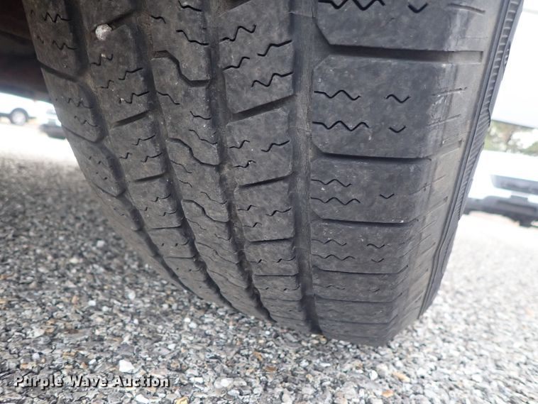 image for item DE0681 2011 Chevrolet Suburban 1500  SUV