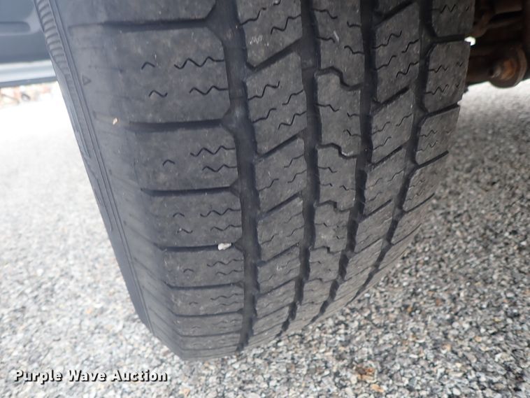 image for item DE0681 2011 Chevrolet Suburban 1500  SUV