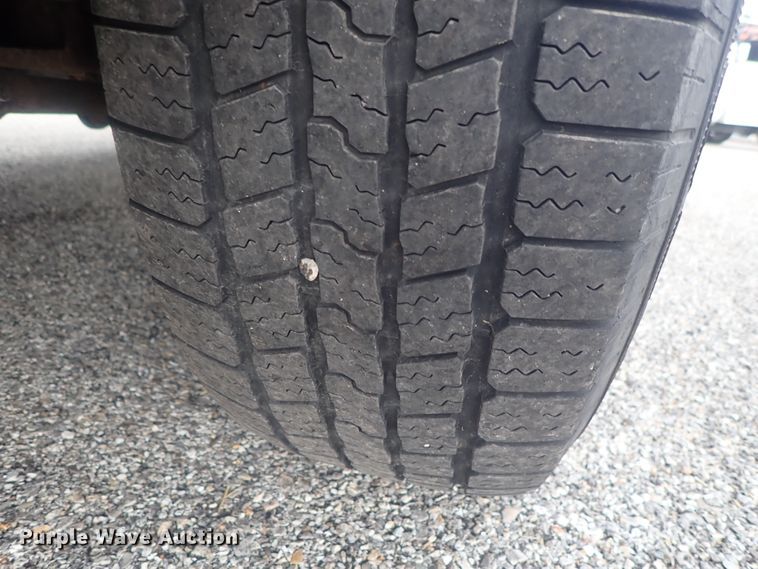 image for item DE0681 2011 Chevrolet Suburban 1500  SUV