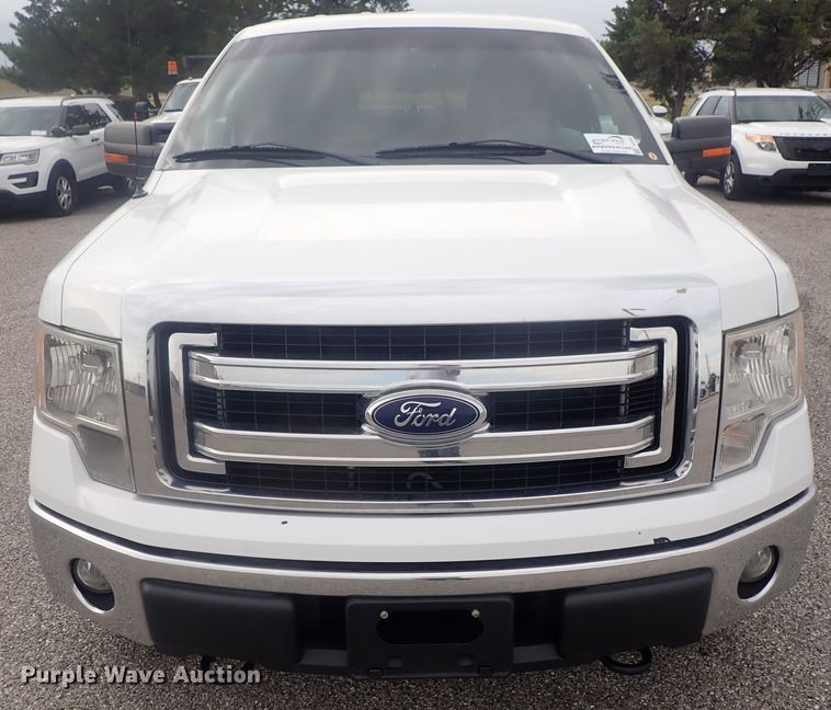 image for item DE0682 2013 Ford F150  SuperCrew pickup truck