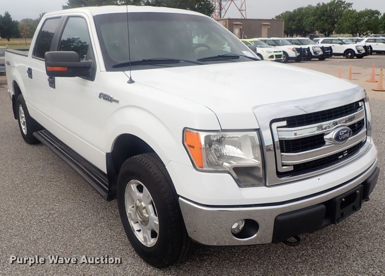 image for item DE0682 2013 Ford F150  SuperCrew pickup truck