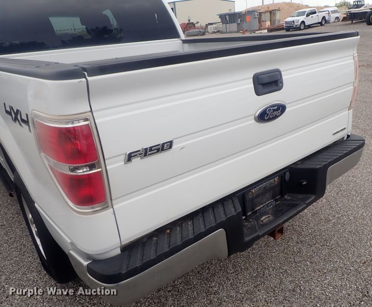 image for item DE0682 2013 Ford F150  SuperCrew pickup truck
