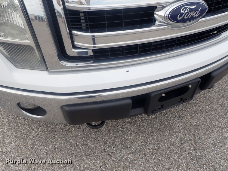 image for item DE0682 2013 Ford F150  SuperCrew pickup truck