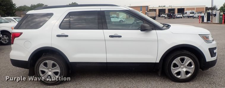 image for item DE0684 2016 Ford Explorer Police Interceptor  SUV