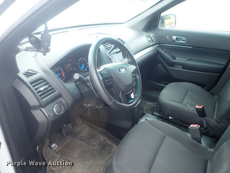 image for item DE0684 2016 Ford Explorer Police Interceptor  SUV
