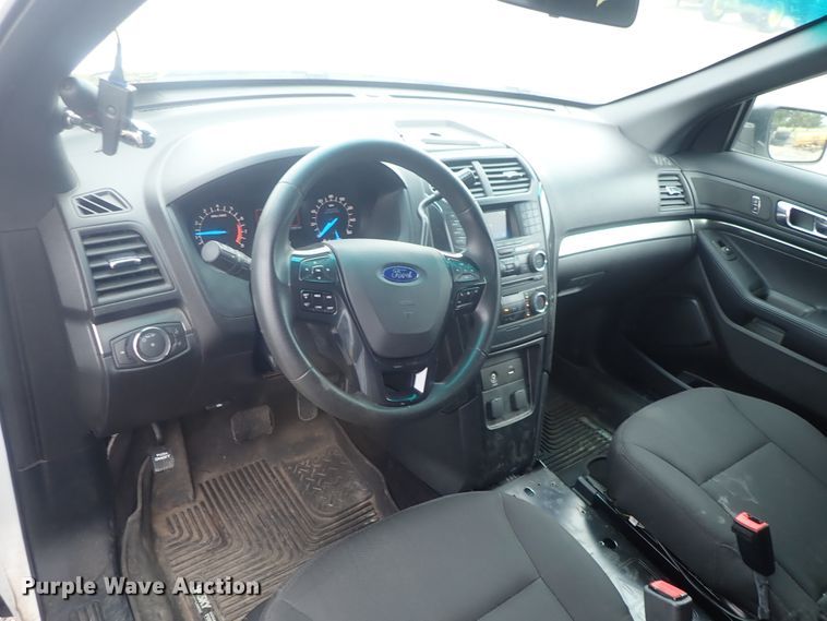 image for item DE0684 2016 Ford Explorer Police Interceptor  SUV