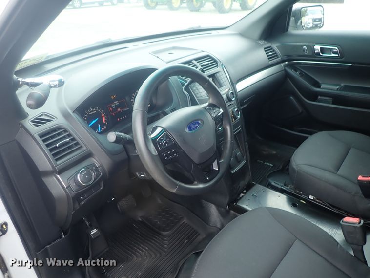 image for item DE0685 2017 Ford Explorer Police Interceptor  SUV