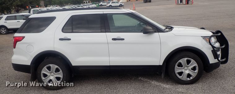 image for item DE0686 2016 Ford Explorer Police Interceptor  SUV
