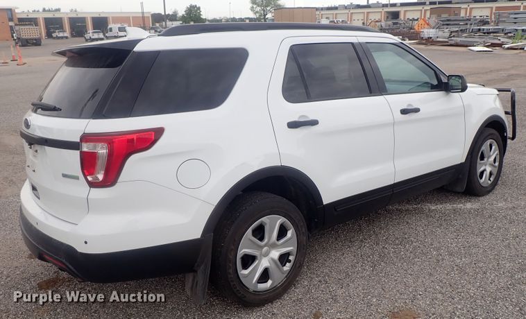 image for item DE0686 2016 Ford Explorer Police Interceptor  SUV