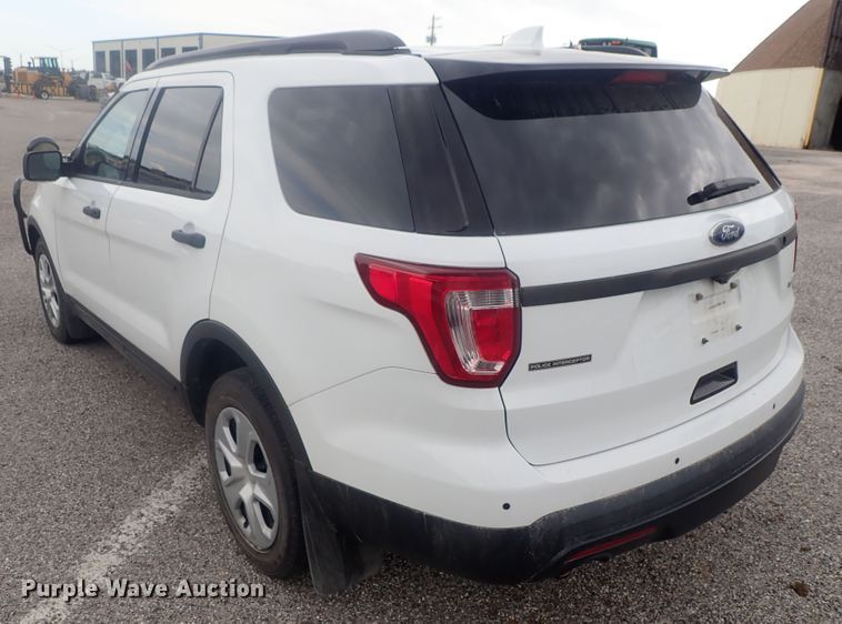 image for item DE0686 2016 Ford Explorer Police Interceptor  SUV