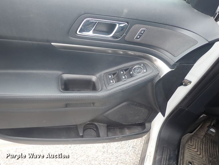 image for item DE0686 2016 Ford Explorer Police Interceptor  SUV