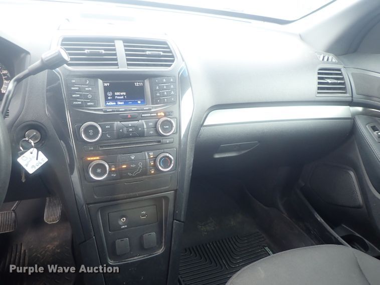 image for item DE0686 2016 Ford Explorer Police Interceptor  SUV