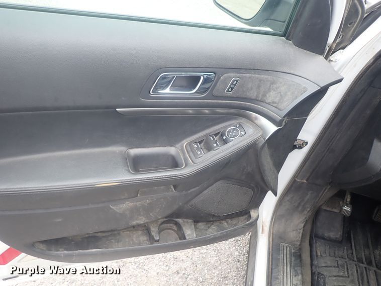 image for item DE0689 2014 Ford Explorer Police Interceptor  SUV