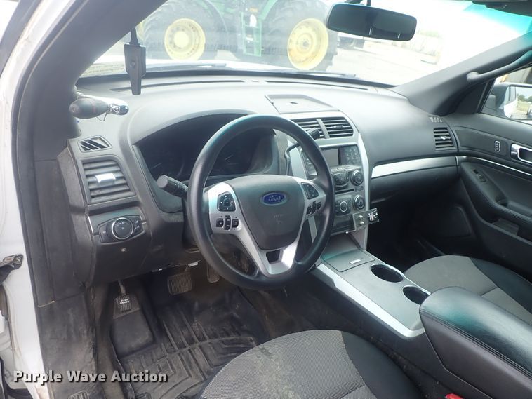 image for item DE0689 2014 Ford Explorer Police Interceptor  SUV