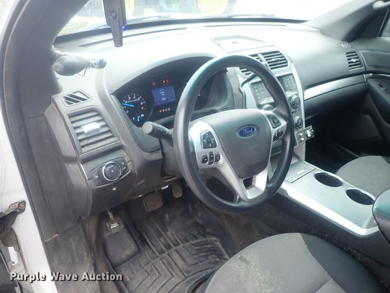 image for item DE0689 2014 Ford Explorer Police Interceptor  SUV