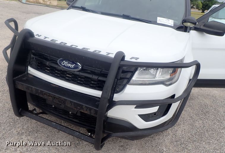 image for item DE0690 2016 Ford Explorer Police Interceptor  SUV