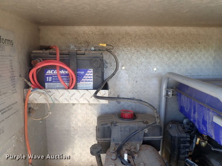 image for item DE0691 1997 Hydra Platform HP32 bridge inspection lift