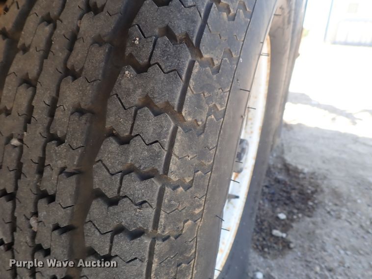 image for item DE0691 1997 Hydra Platform HP32 bridge inspection lift