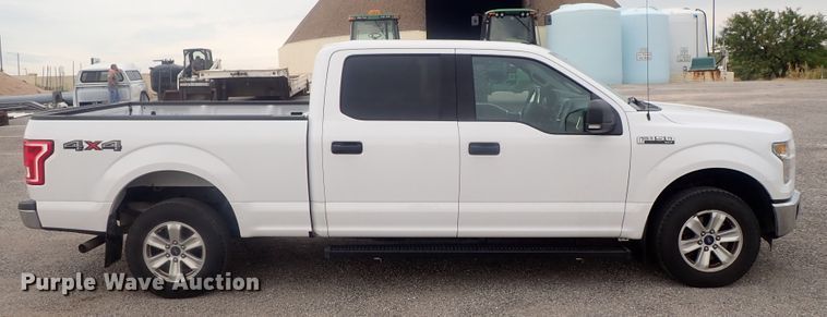 image for item DE0692 2016 Ford F150  SuperCrew pickup truck