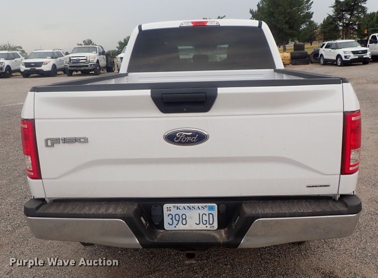 image for item DE0692 2016 Ford F150  SuperCrew pickup truck