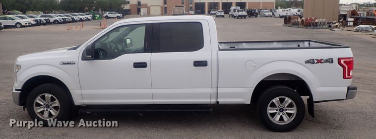 image for item DE0692 2016 Ford F150  SuperCrew pickup truck