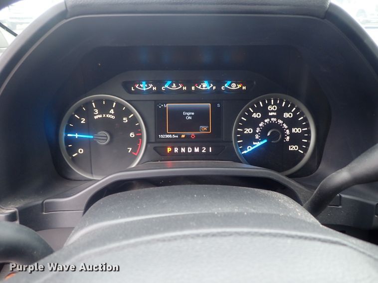 image for item DE0692 2016 Ford F150  SuperCrew pickup truck