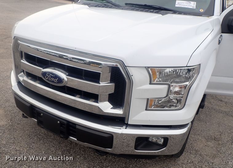 image for item DE0692 2016 Ford F150  SuperCrew pickup truck