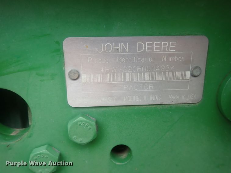 image for item DE0693 John Deere 7220  MFWD tractor