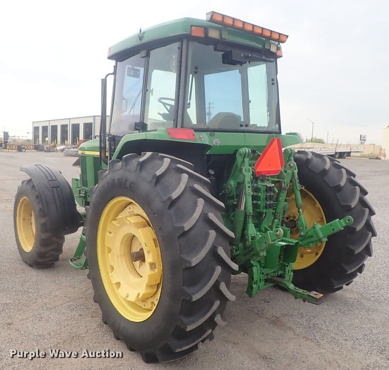 image for item DE0694 John Deere 7210  MFWD tractor