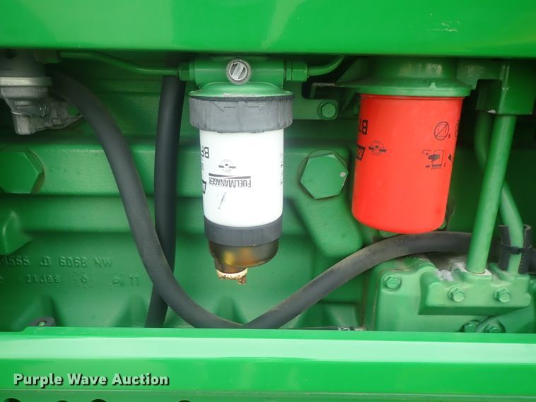 image for item DE0694 John Deere 7210  MFWD tractor