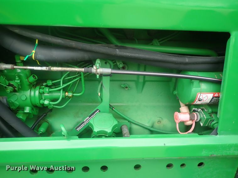 image for item DE0694 John Deere 7210  MFWD tractor