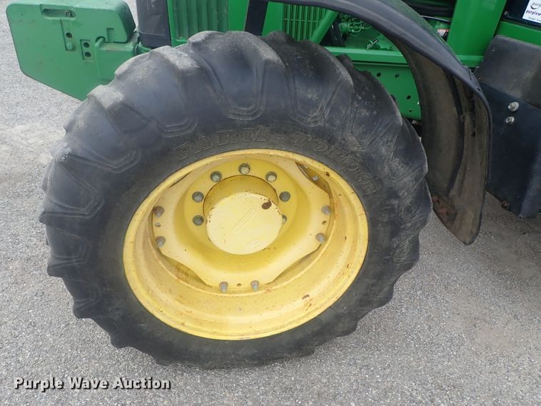 image for item DE0694 John Deere 7210  MFWD tractor