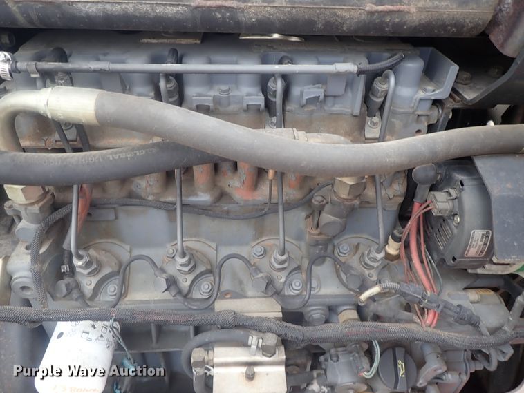 image for item DE0695 Bobcat 863  skid steer loader