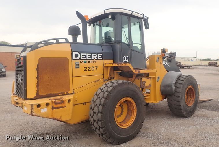 image for item DE0699 2005 John Deere 624J  wheel loader