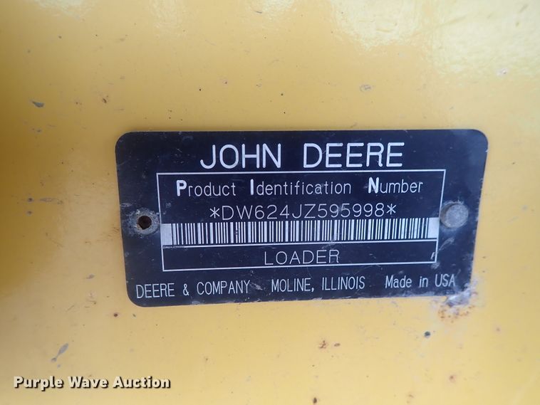 image for item DE0699 2005 John Deere 624J  wheel loader