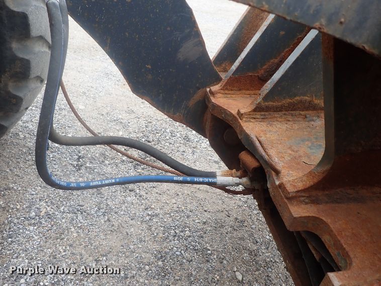 image for item DE0699 2005 John Deere 624J  wheel loader