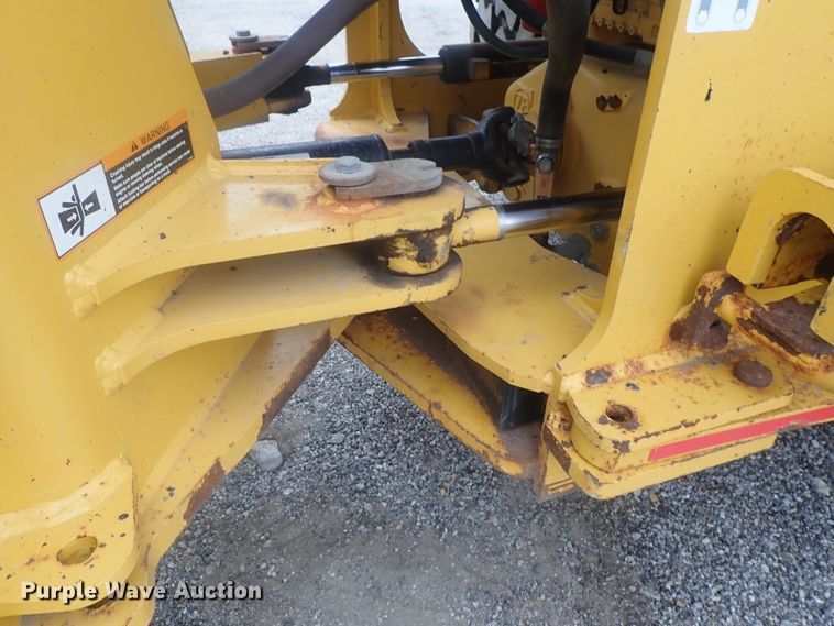 image for item DE0699 2005 John Deere 624J  wheel loader