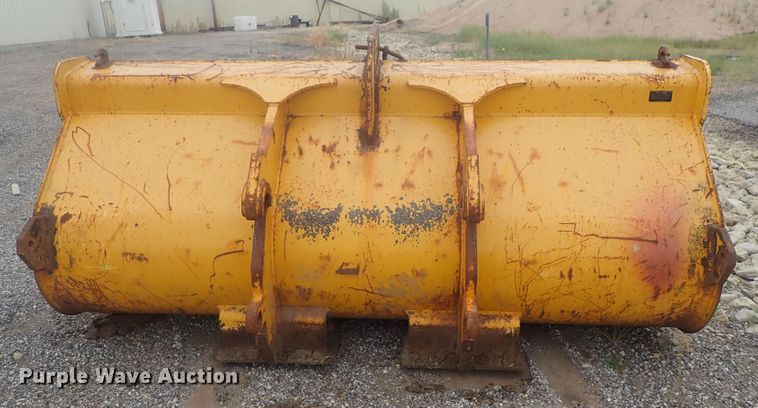 image for item DE0699 2005 John Deere 624J  wheel loader