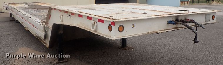 image for item DE0704 2001 Trail-Eze TE70HT46-2 drop deck equipment trailer
