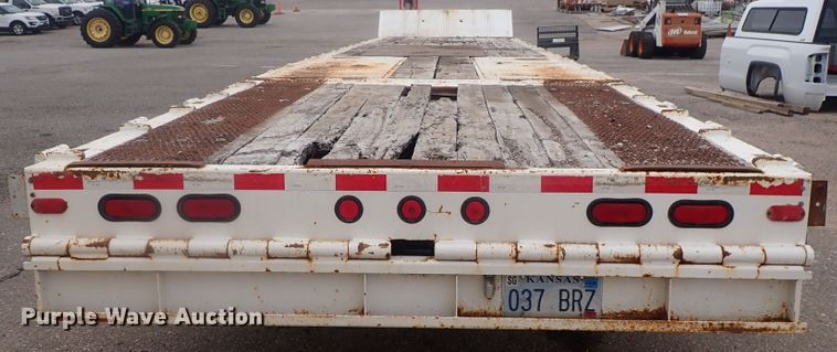 image for item DE0704 2001 Trail-Eze TE70HT46-2 drop deck equipment trailer
