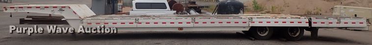 image for item DE0704 2001 Trail-Eze TE70HT46-2 drop deck equipment trailer