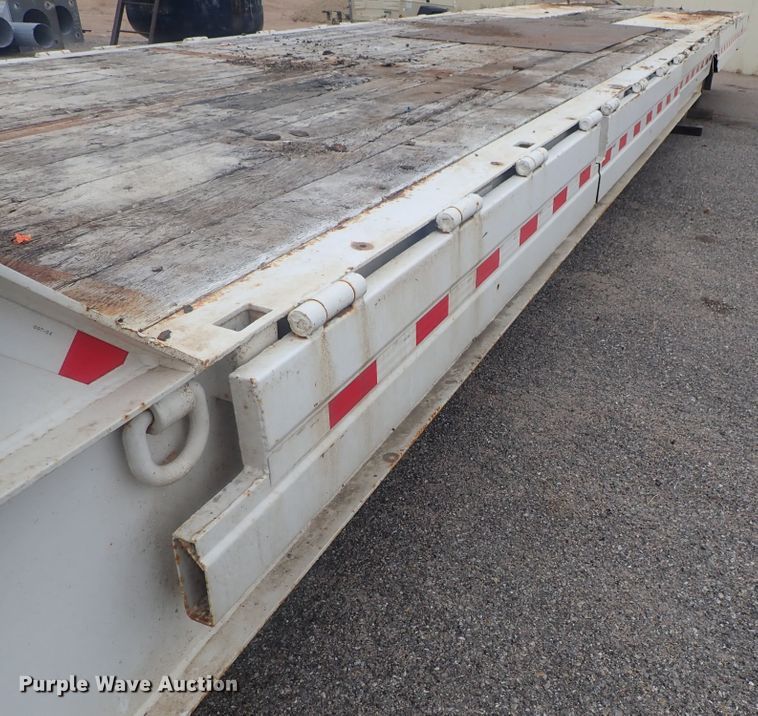 image for item DE0704 2001 Trail-Eze TE70HT46-2 drop deck equipment trailer